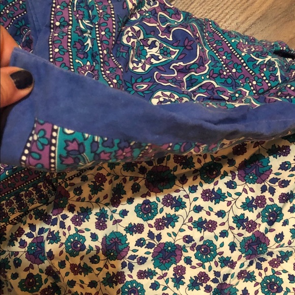 Comforter - Picture 2 of 3